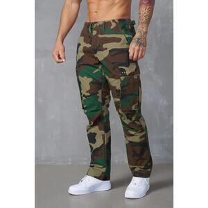 YoungLA Men's Camo Cargo‎ Pants Size S Military Y2K Grunge Streetwear
